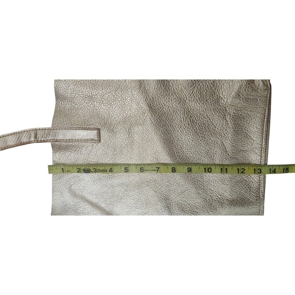 Velvet by Graham & Spencer Classic Gold pink Shoulder Bag - Picture 12 of 13